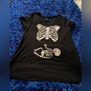 Motherhood Maternity Ribcage/Skellie Baby Tee | XL